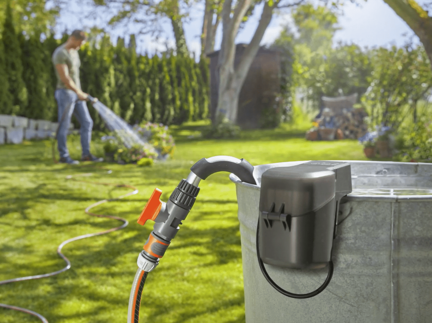 Gardena Kerti kiegészítők Gardena merülőszivattyú 2000/2 akkumlátoros